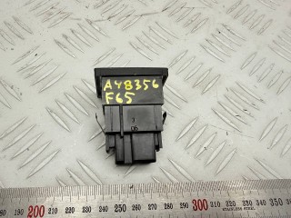 кнопка обогрева сидений, ориг. номер 7L6963569C, 7L6963563B, 7L6963563A, Volkswagen Touareg 1 поколение 2002-2007