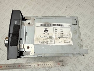магнитола, ориг. номер 7L6035195A, Volkswagen Touareg 1 поколение 2002-2007