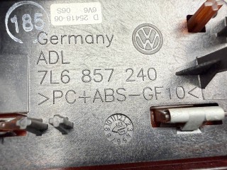 декоративная накладка торпедо, ориг. номер 7L6857190J, 7L6857240, Volkswagen Touareg 1 поколение 2002-2007