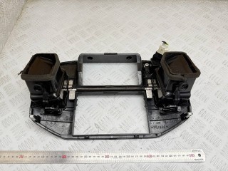 рамка магнитолы, ориг. номер MR40244601, MR40244701, MR402666, MR456373, Mitsubishi Pajero 3 [рестайлинг] 2002-2006