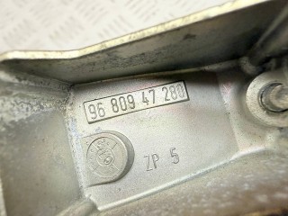 ручка наружная двери передней левой, ориг. номер 9680947280, Peugeot 407 1 поколение 2004-2008