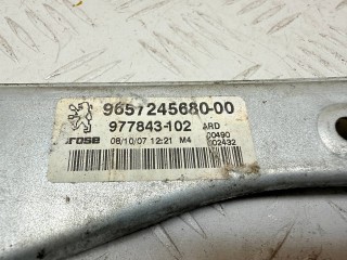 стеклоподъемник задний правый, ориг. номер 9657245680, 977843102, 977928102, Peugeot 308 1 поколение 2007-2011