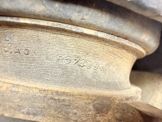подушка крепления двигателя, ориг. номер MR374898, Mitsubishi Montero 3 1999-2003