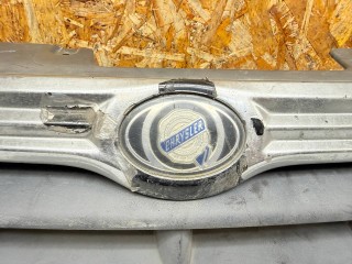 решетка радиатора, ориг. номер 04857960AA, Chrysler Voyager 4 поколение [рестайлинг] 2004-2008