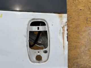 дверь задняя распашная левая, Renault Trafic 2 поколение 2001-2006