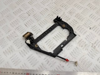 скелет ручки двери задней левой, ориг. номер 51228236645, E39L, BMW 5 E39 1995-2000