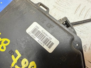 замок двери задней левой, ориг. номер 7L0839015, 7L0839015D, 1TD839015, 1TD839015A, DLZ1054DR, DLZ1054SO, Volkswagen Golf 5 2003-2009