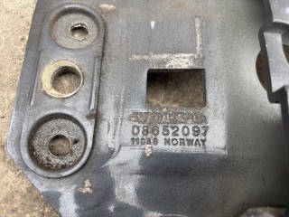 усилитель бампера передний, ориг. номер 08652097, Volvo V70 2 поколение [рестайлинг] 2004-2007
