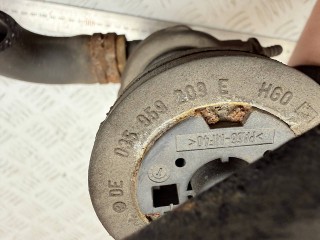 насос антифриза дополнительный, ориг. номер 035959209E, 3D0121079M, Ford Galaxy  [рестайлинг] 2000-2006