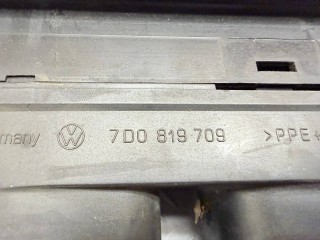 дефлектор обдува салона, ориг. номер 7D1819703B, 7D0819709, 7D1819709, Volkswagen Transporter T4 1990-2003