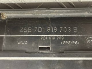 дефлектор обдува салона, ориг. номер 7D1819703B, 7D0819709, 7D1819709, Volkswagen Transporter T4 1990-2003