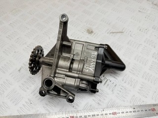 масляный насос, ориг. номер 6061810801, 6061811001, 6131860115, Volkswagen Transporter T4 1990-2003
