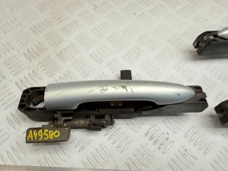 ручка наружная двери, ориг. номер 8200008431, 8200008430, Renault Laguna 2 поколение 2001-2005