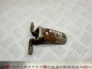 петля двери передней правой, ориг. номер MR292180, Mitsubishi Pajero 3 1999-2003