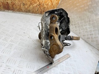 ступица передняя правая, ориг. номер A2303300325, A2113306520, A2113302120, A2113303820, A2113304820, Mercedes-Benz SL R230 [рестайлинг] 2006-2008