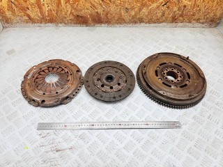 комплект сцепления, ориг. номер 3125005070, 3121005051, 134500G011, Toyota Corolla Verso 2 поколение AR10 2001-2004