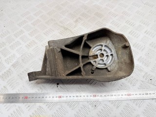 кронштейн коробки (балка кпп), ориг. номер 9485192, Volvo C70 1996-2005