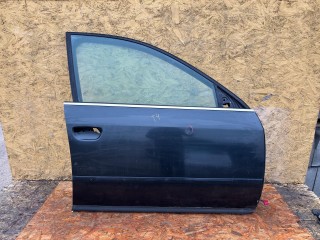 дверь передняя правая, Audi A6 C5 1997-2001