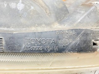 фара левая, ориг. номер 10077978, KOITO28166, Toyota Previa 2 XR30 2000-2003