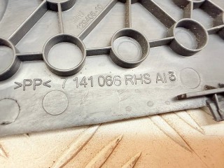 декоративная накладка торпедо, ориг. номер 7144590, 7141066, Mini Cooper 2000-2004