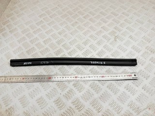 уплотнитель капота, ориг. номер 7034165, BMW 5 E60/E61 [рестайлинг] 2007-2010