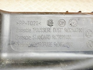 корпус воздушногo фильтра, ориг. номер 9632144780, 9629899480, 9638261880, PSA4130, Lancia Zeta 1995-2002