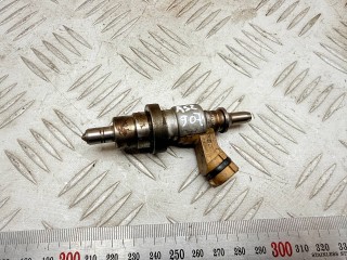 форсунка управляющая Toyota RAV4 3 поколение XA30 2005-2008, 2AD-FTV, 2.2 л, 23710-26011
