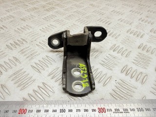 петля двери передней левой Toyota RAV4 3 поколение XA30 2005-2008, 6872012151