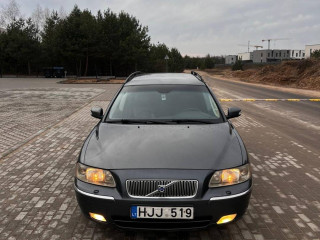 Volvo V70 2 поколение [рестайлинг] 2007г. 2.4 л., D 5244 T4 - фото №1