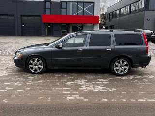 Volvo V70 2 поколение [рестайлинг] 2007г. 2.4 л., D 5244 T4 - фото №3