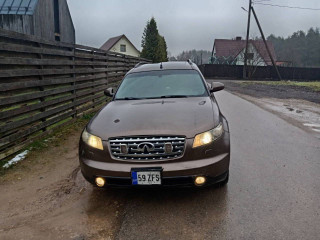 Infiniti FX35 1 поколение 2004г. 3.5 л., VQ35DE - фото №1