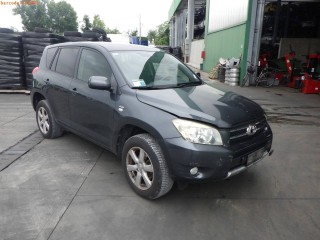 Toyota RAV4 3 поколение XA30 2008г. 2.2 л., 2AD-FTV - фото №5