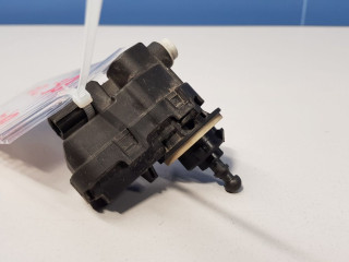 Моторчик корректора фары, ориг. номер 260564EA0A, Nissan Qashqai J11E