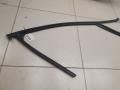51337414532 Уплотнитель стекла двери передней правой BMW 3 F30 2015г. - фото №3