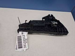 Кронштейн ручки двери левой, ориг. номер 8T0837885B, Audi A4 B8 2007-2012
