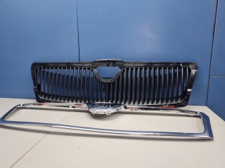 Решетка радиатора, ориг. номер SD07008GA, Skoda Octavia A5 1Z 2004-2009