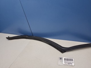 Уплотнитель двери задней правой Land Rover Range Rover 2009-2012