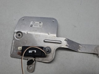 Антенна Land Rover Range Rover 2009-2012