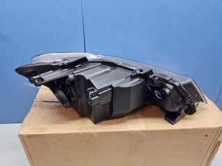 Фара левая, ориг. номер SHF12000, Volkswagen Polo Sedan 2009-2014