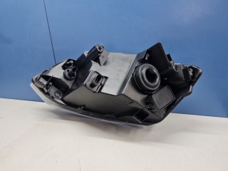 Фара правая, ориг. номер SHF12001, Volkswagen Polo Sedan 2009-2014