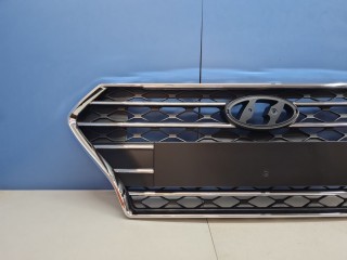 Решетка радиатора, ориг. номер SHF02747, Hyundai Solaris 2014-2017