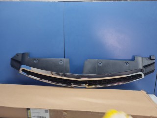 Решетка радиатора, ориг. номер SHF02760, Chevrolet Cruze 2012-2016