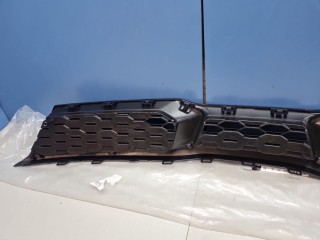 Решетка радиатора, ориг. номер SHF02736, KIA Rio 2015-2017
