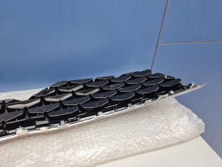 Решетка радиатора, ориг. номер SHF02708, KIA Rio 2015-2017
