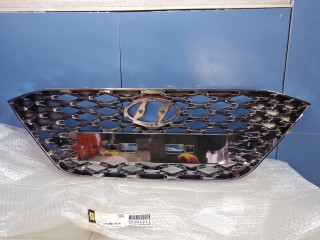 Решетка радиатора, ориг. номер SHF02746, Hyundai Solaris 2014-2017