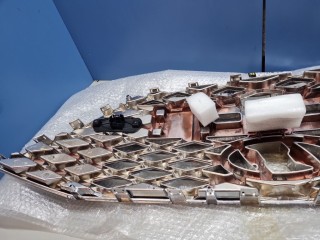 Решетка радиатора, ориг. номер SHF02746, Hyundai Solaris 2014-2017