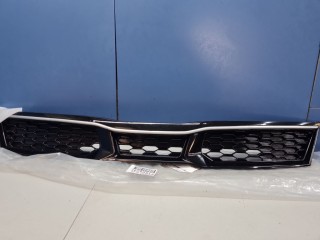 Решетка радиатора, ориг. номер SHF02736, KIA Rio 2015-2017