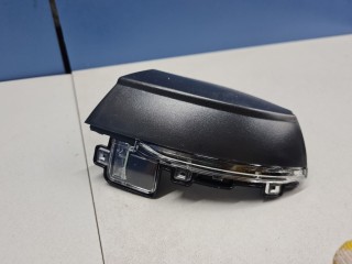 Накладка зеркала правого Volkswagen Polo Sedan 2009-2014