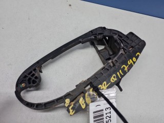 Кронштейн ручки двери задней правой BMW 7 E65 E66 2001-2005