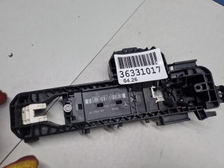 Кронштейн ручки двери правой Mercedes E-klasse W212 2009-2013